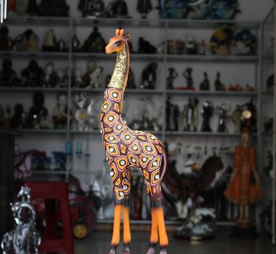 【批發(fā)庫存外貿(mào)創(chuàng)意樹脂工藝品家居精品鹿擺件鹿鹿平安禮品手工繪制】價(jià)格_廠家_圖片